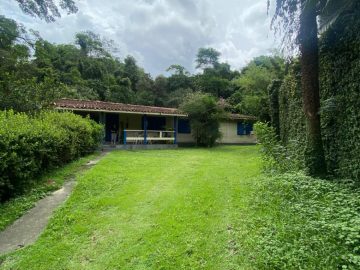 Casa em Condomnio  Venda